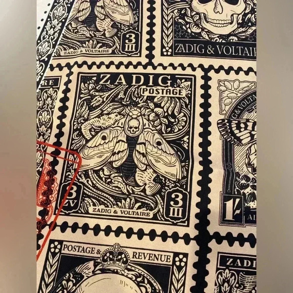 NWT Zadig & Voltaire Lotty Skull Stamp Printed Silk Square Scarf - Picture 7 of 9
